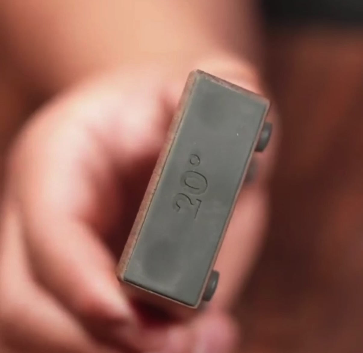 affuteur de couteaux